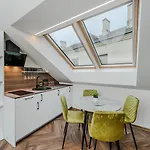 Chamber Luxury House شقة كاوناس