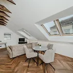 Chamber Luxury House