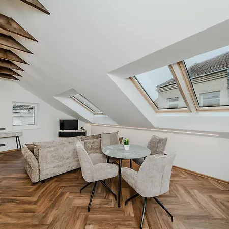 Chamber Luxury House