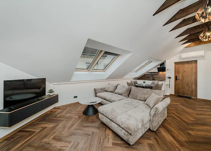 Chamber Luxury House Apartment *