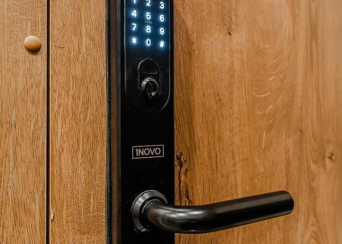 Chamber Luxury House *